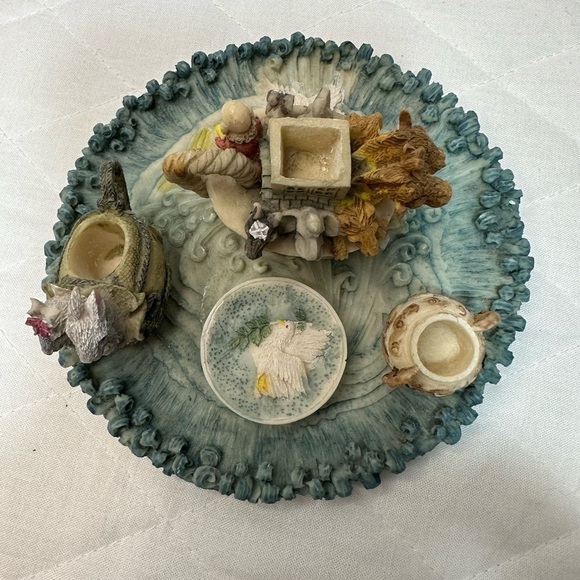 Vintage 1994 Miniature Noah’s Ark Resin Tea Set 5 Pieces - Picture 4 of 7